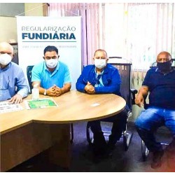 Assessoria de Relações Comunitárias leva ao IAT pedido dos moradores da Ferraria